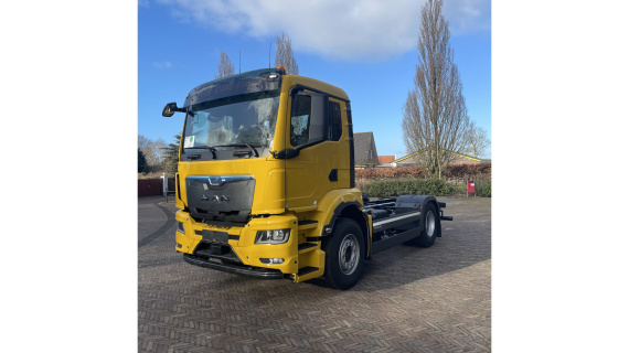 MAN TGS 18.330 4x2 BL CH (kenteken 2024) begin 2026 opgebouwd met VDL P14 portaal 