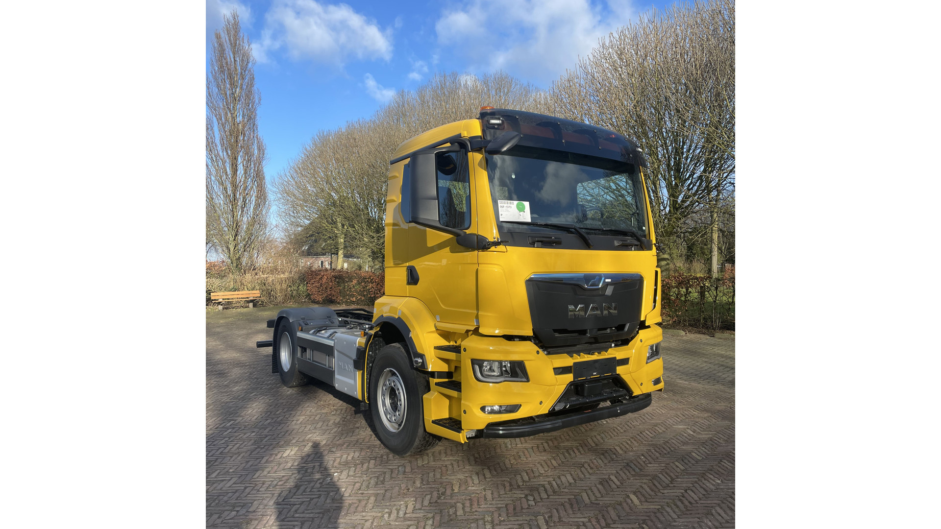 MAN TGS 18.330 4x2 BL CH (kenteken 2024) begin 2026 opgebouwd met VDL P14 portaal 