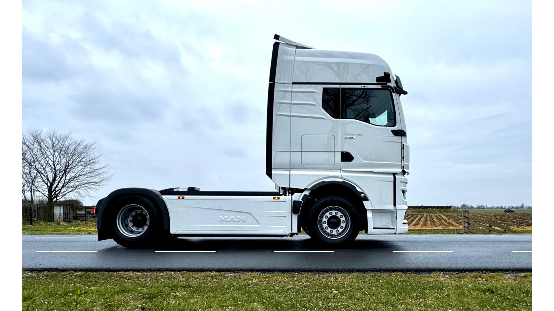 MAN TGX 18.480 4x2 BL SA GX cabine met Optiview camera's