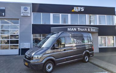 3.180 GB  RWD Handgeschakeld