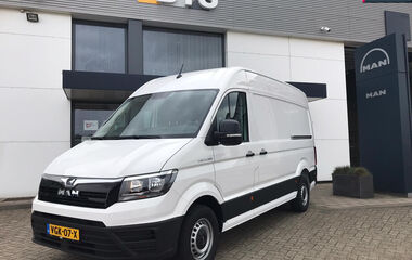 2.180 GB FWD Automaat