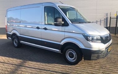 2.140 GB FWD Automaat