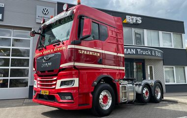 TGX Trekker 24.430 6x2/2 BL SA