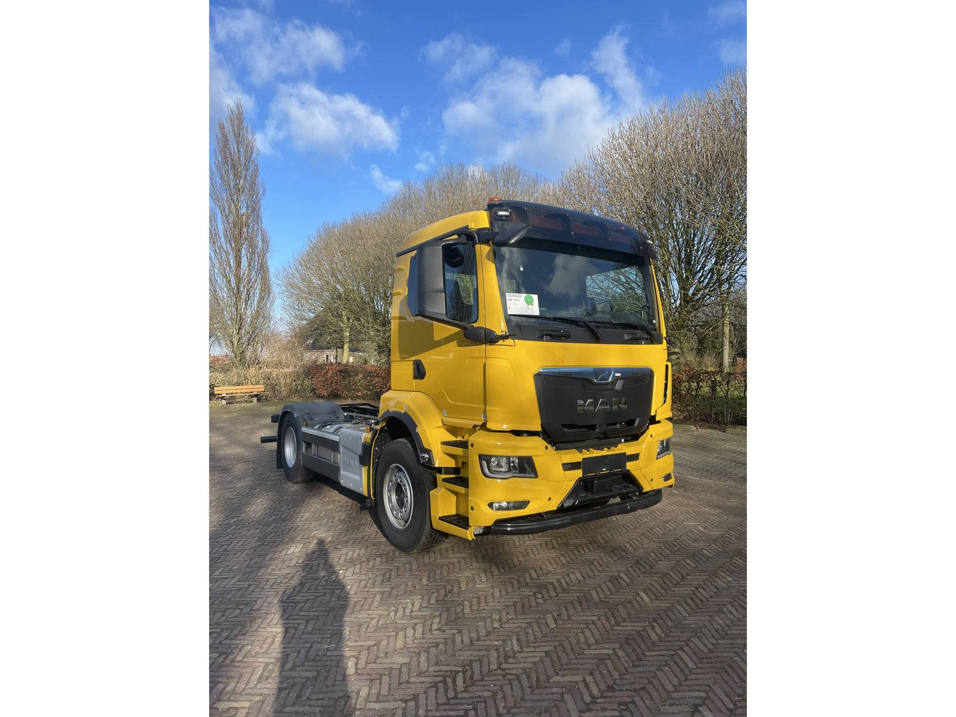 MAN TGS 18.330 4x2 BL CH (kenteken 2024) begin 2026 opgebouwd met VDL P14 portaal 